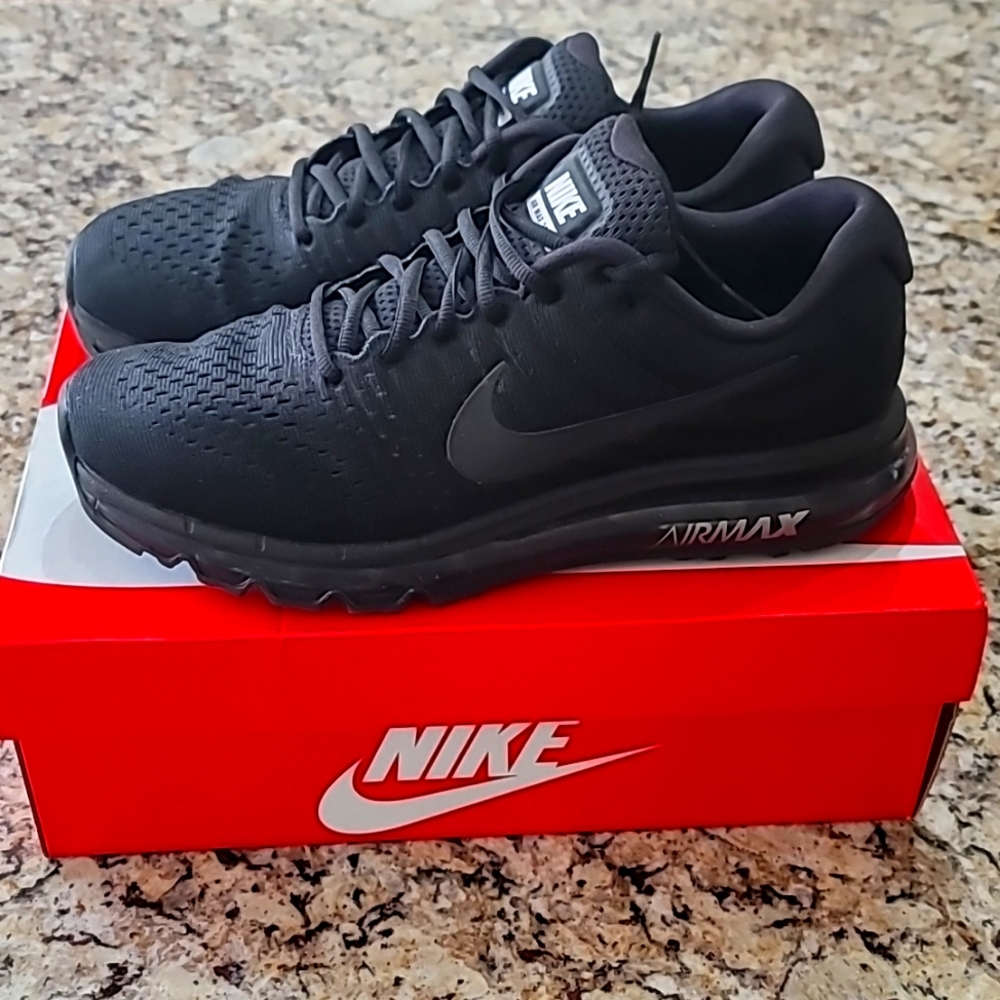 Air Max 2017 (2021 Edition)